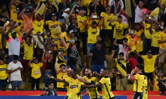 Barcelona SC hizo respetar el Monumental y derrotó en la ida al Corinthians