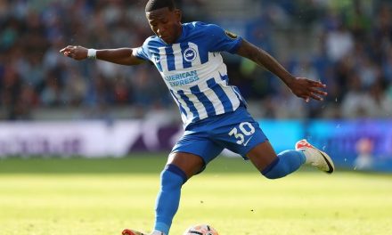 Pervis Estupiñán y Brighton se despiden de la FA Cup en penales