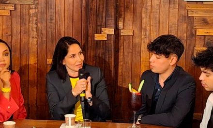 Candidata Luisa González se refirió a la confrontación con Daniel Noboa en el debate presidencial
