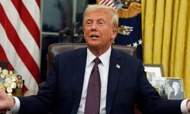 Trump se apresta a desmantelar el Departamento de Educación