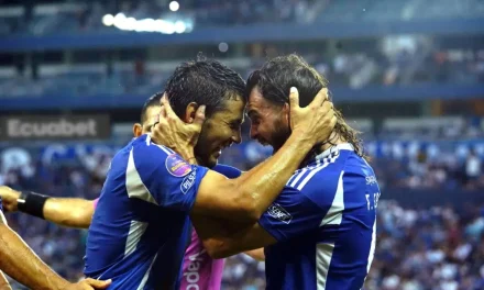 Revelan la cifra del premio económico que recibió la plantilla de Emelec tras vencer a LDU