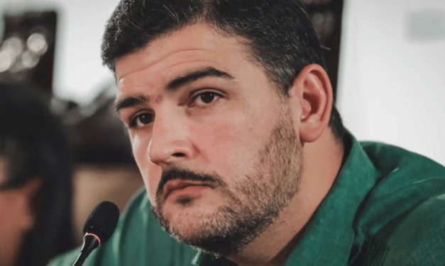 Aquiles Álvarez demanda penalmente al ministro de Gobierno por supuesta injuria