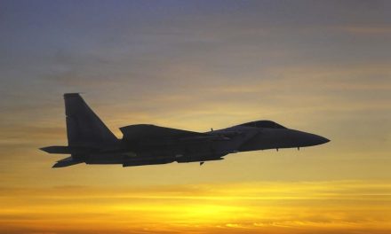 El gran rearme de Europa es un peligroso cóctel que amenaza con explotar en las manos del BCE