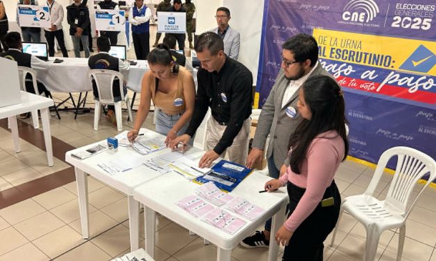 Segunda vuelta electoral en Ecuador: así se notificará la sanción a quien tome fotos de la papeleta