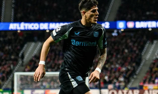 GOL DE PIERO HINCAPIÉ contra Stuttgart