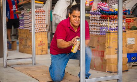 En Mercado Central se realizó una minga de limpieza profunda