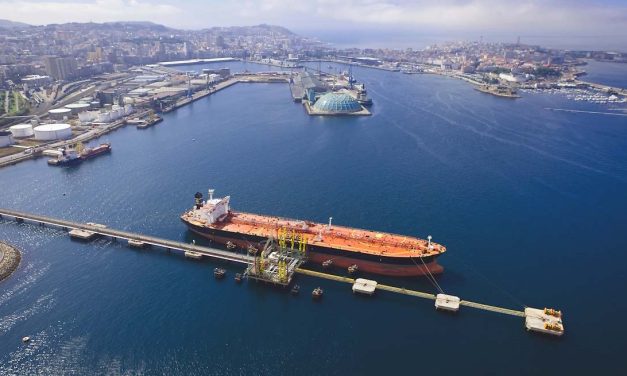 El arancel de EEUU que puede estallar en la economía de España: los 70.000 barriles de petróleo ‘más caros de la historia’