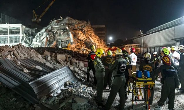 Birmania: más de 1.000 muertos y 2.400 heridos por terremoto