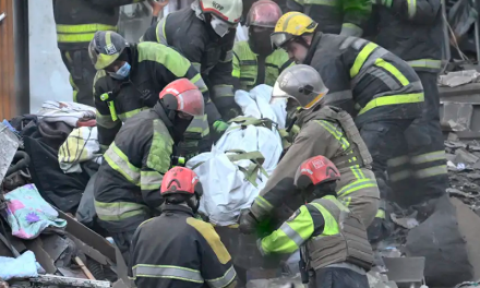Al menos nueve muertos en ataque ruso contra Kiev