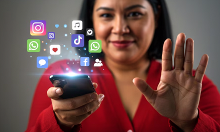 Por qué un Nobel de Economía cree que se debe cobrar por usar Instagram o TikTok