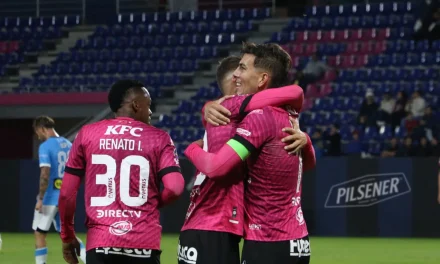 EN LO MÁS ALTO: Victoria de IDV sobre Manta en la LigaPro y es líder por el gol diferencia
