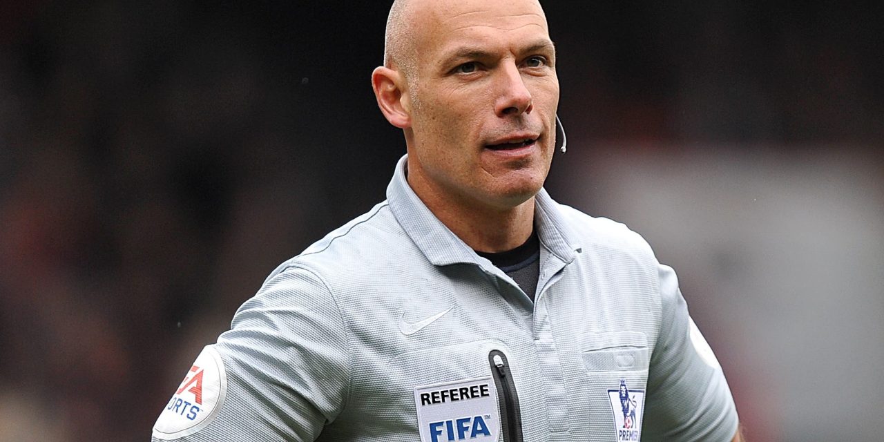 PREMIER LEAGUE | Howard Webb reveló lo que gana por año un árbitro de la liga inglesa