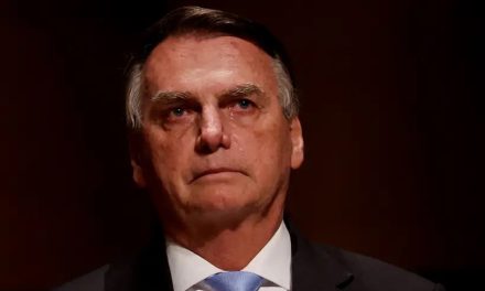 Bolsonaro afronta postoperatorio “muy delicado y prolongado”