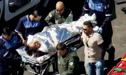 Trasladan a Bolsonaro en helicóptero a un hospital