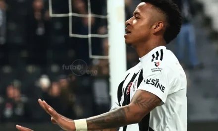 Keny Arroyo se luce en Turquía: Marcó en la goleada del Besiktas