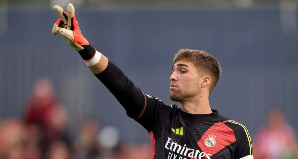 ESPAÑA | Tiene 19 años, mide 2 metros y puede debutar en el arco del Real Madrid ante Valencia o en la Champions