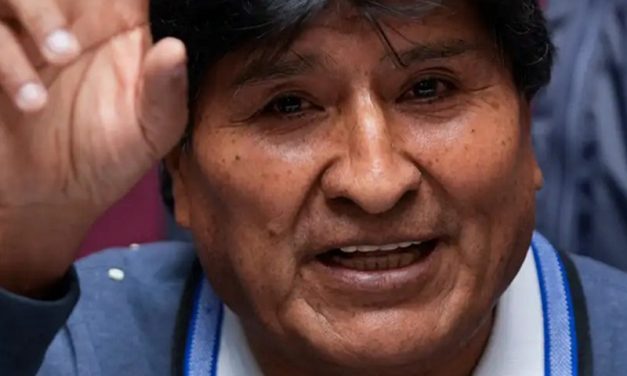 Evo Morales lidera la primera reunión de su nuevo partido