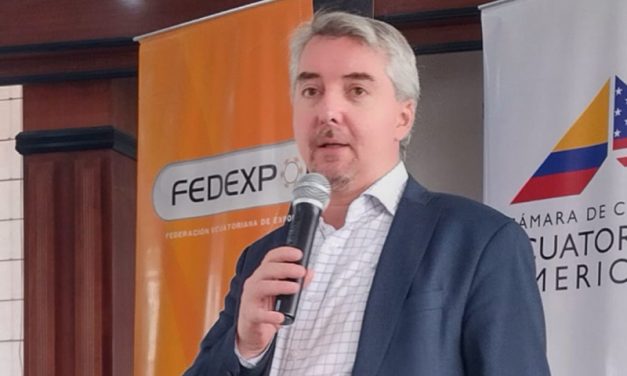Daniel Noboa nombra a Felipe Ribadeneira, de Fedexpor, embajador de Ecuador en Emiratos Árabes