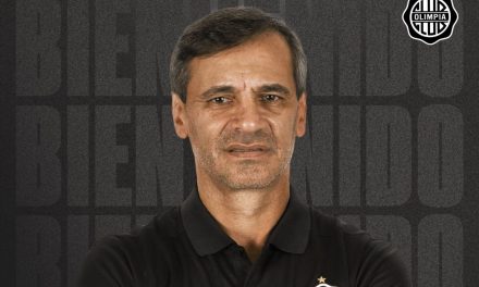 Fabián Bustos es anunciado oficialmente como nuevo DT de Olimpia
