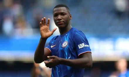 Chelsea de Moi Caicedo ganó y sigue firme en su lucha por la Champions