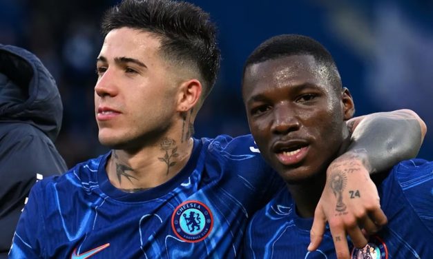 El Chelsea de Moisés Caicedo ganó y se mantiene en puestos de Champions League