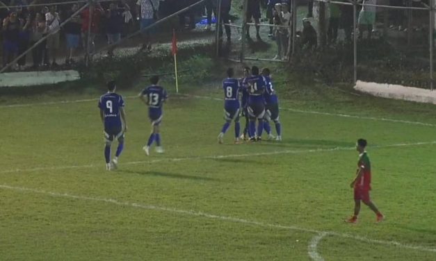 Luis Fragozo brilló en amistoso de Emelec: el Bombillo goleó al Jipijapa FC en la Noche Raspada