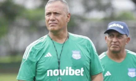 TREMENDO PROBLEMA: FIFA sentenció a Emelec a pagar más de $50000 a Hernán Torres
