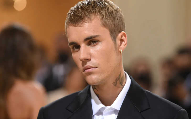 Justin Bieber explota contra un paparrazzi: “Solo les importa el dinero”