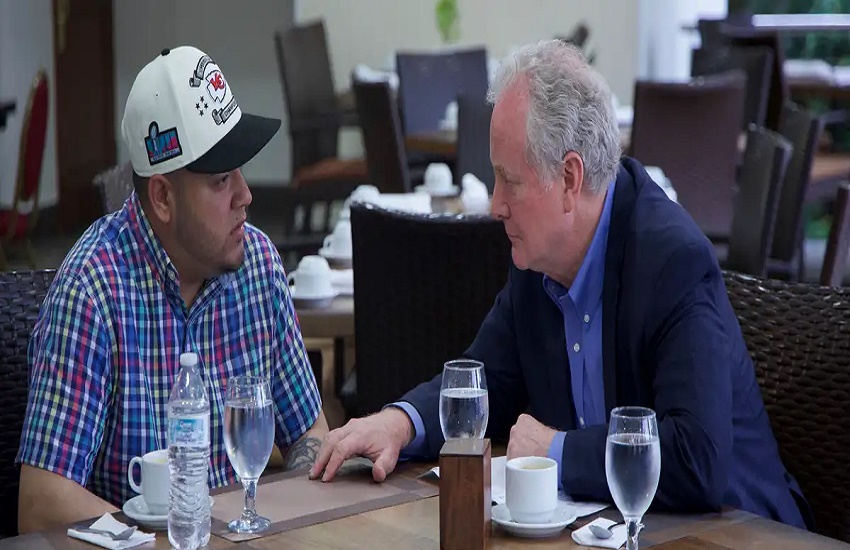 Salvadoreño Kilmar Ábrego se reúne con senador de EE.UU.