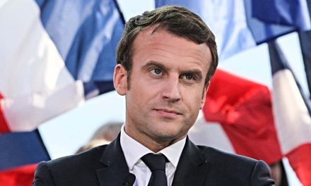 Francia necesita recortar 40.000 millones en 2026 para mantener el déficit