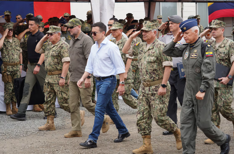 Inteligencia de Fuerzas Armadas alerta sobre el presunto traslado de sicarios al país para atentar contra el presidente Daniel Noboa