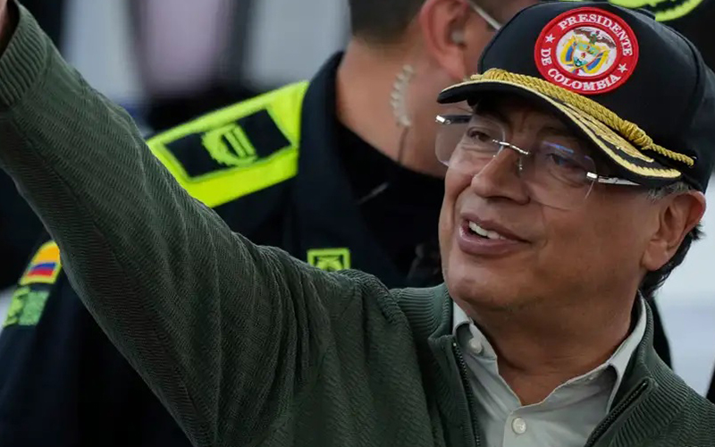Petro dice que Estados Unidos le retiró la visa