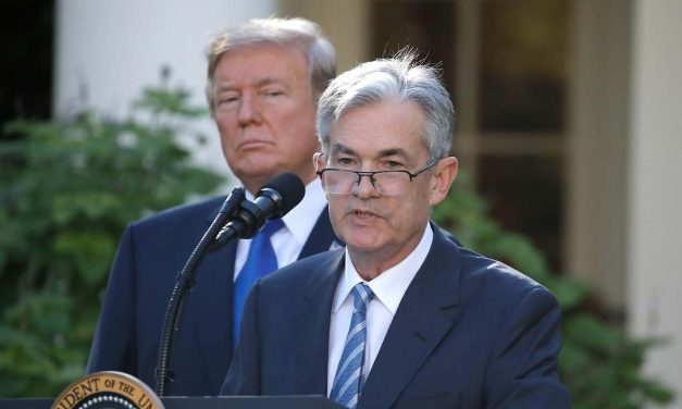 Trump dice ahora que no tiene “ninguna intención de cesar” al presidente de la Reserva Federal, Jerome Powell