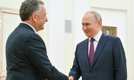 Putin y Witkoff hablaron sobre la posibilidad de reanudar negociaciones directas entre Rusia y Ucrania