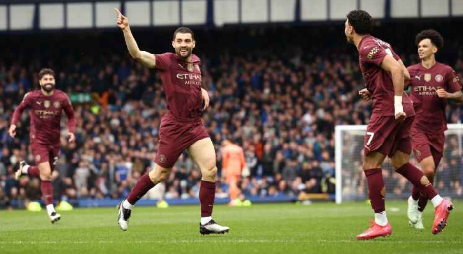 Manchester City no lució, tuvo que trabajar mucho para quebrar al Everton y sigue en la lucha por el Top Four