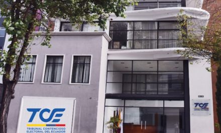 Juez del TCE pide a la Corte Constitucional pronunciarse sobre prohibición de celulares en elecciones