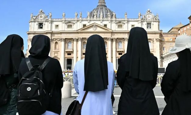 Vaticano prevé trasladar cuerpo del papa el 23 de abril