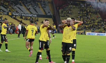 FIESTA COMPLETA: BSC goleó a Pachuca en la Noche Centenario