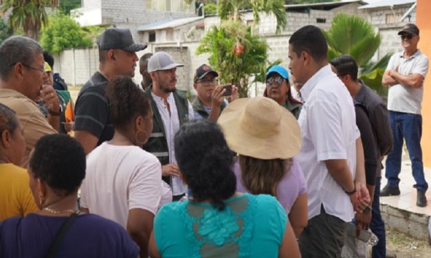 Gobierno anuncia la entrega de bonos de contingencia para damnificados por sismo de Esmeraldas