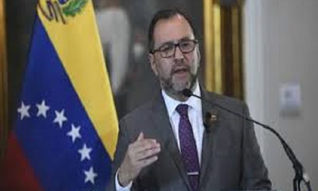 Venezuela desmiente robo de material electoral de Ecuador