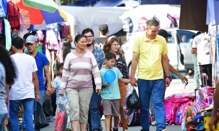 Corredores escolares atienden con normalidad durante el feriado
