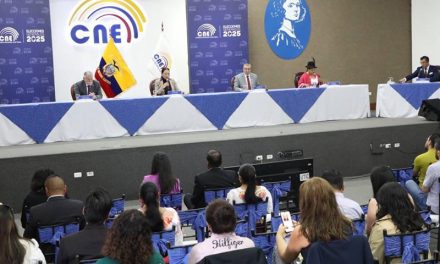 CNE confirma triunfo de Noboa con el 100% de actas procesadas e inicia escrutinio