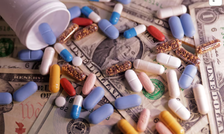 La industria farmacéutica presiona a Trump para que se reduzcan los aranceles por fases, dicen las fuentes