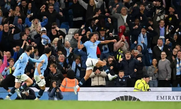 Manchester City se quedó con un agónico triunfo ante el Aston Villa