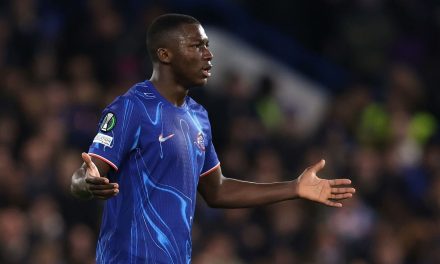 Con ‘Moi’ en la banca: Chelsea goleó al Legia y se acerca a las semis de Conference League