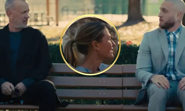 Hijo de Tom Hanks lanza video musical al estilo ‘Forrest Gump’; en la proyección participa su padre y deja entrever que ‘Jenny’ es la “villana”
