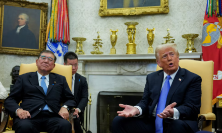 Japón y EEUU seguirán negociando un acuerdo comercial antes del fin de la moratoria arancelaria
