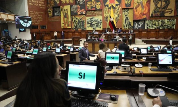 Asamblea Nacional aprobó juicio político contra la exsuperintendenta Sofía Hernández
