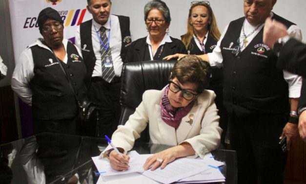Ivonne Núñez renuncia al Ministerio de Trabajo y anuncia su retorno a la Corte de Justicia de Guayas