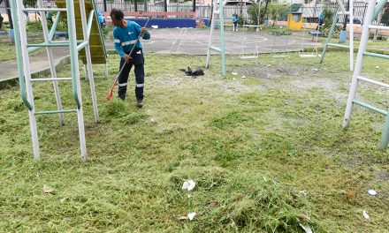 Parques EP efectuó una jornada de mantenimiento en 9 parques de Pascuales